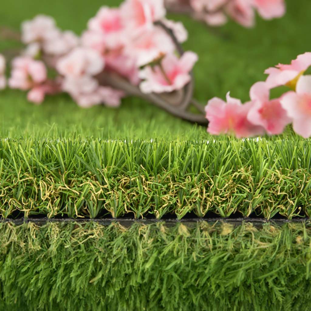 Reflection 35™ Deluxe Pet-Friendly Artificial Grass